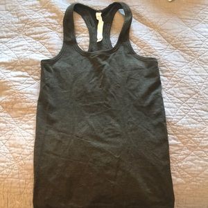 Lululemon Swiftly Tech tank